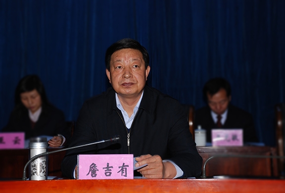 尊龙抖圈 - 为du而生